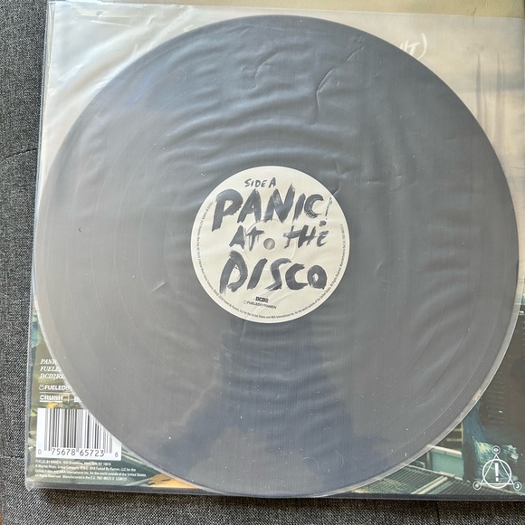 P!ATD “Pray for the Wicked” Vinyl - Picture 2 of 2